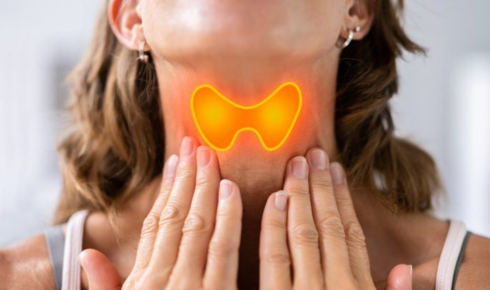 Common Symptoms of Overactive and Underactive Thyroid
